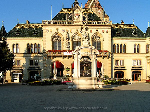 Burgen und Schloesser in Niederoesterreich 8