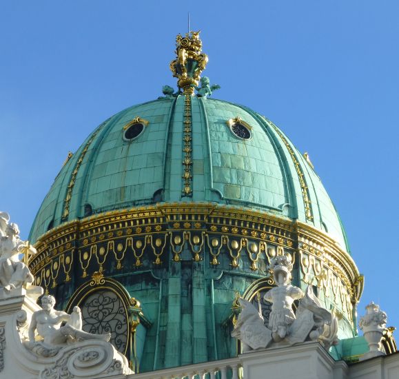 A:Wien>Hofburg>Michaelertor>Mittelkuppel