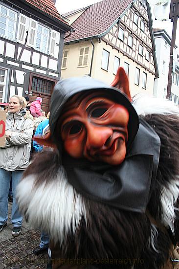 NARRENTAUFE > Umzug - Begleiter der Täuflinge