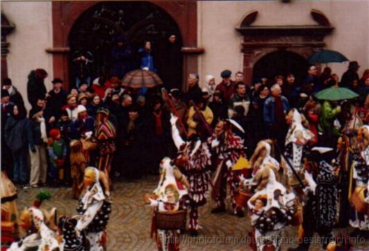 FASNACHTSUMZUG > ROTTWEIL 2003