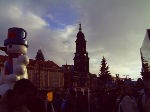 Weihnachtsmarkt: DRESDEN > Dresdner Strietzelmarkt