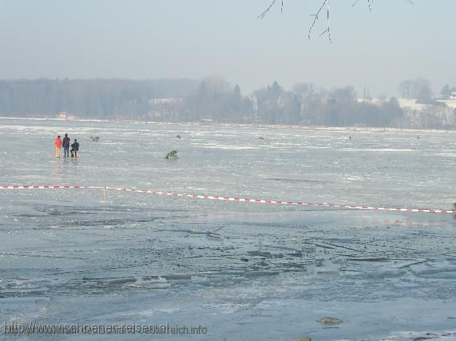 CHIEMSEE > Winter > Eisweg > Weg übers Eis