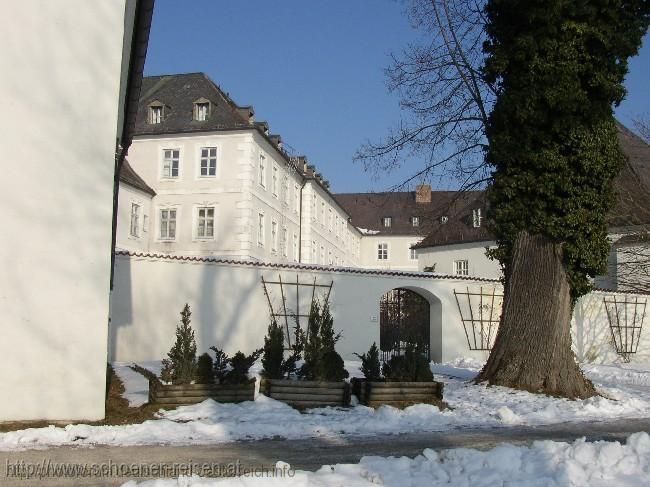 CHIEMSEE > Winter > Fraueninsel > Kloster Frauenwörth - Ostseite