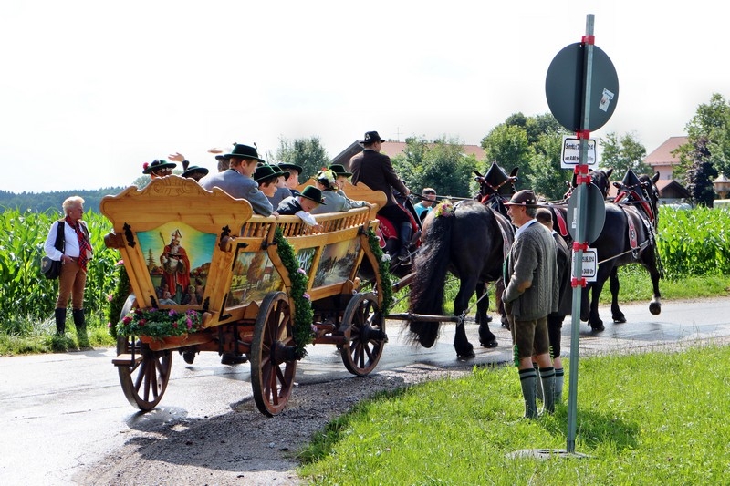 Leonhardifest in der Rodungsinsel