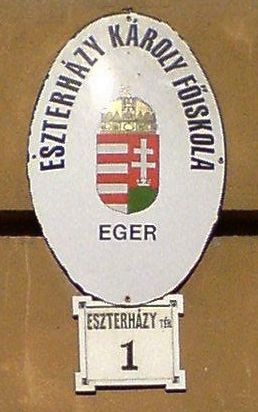 H:Eger>Lyzeum>Schild