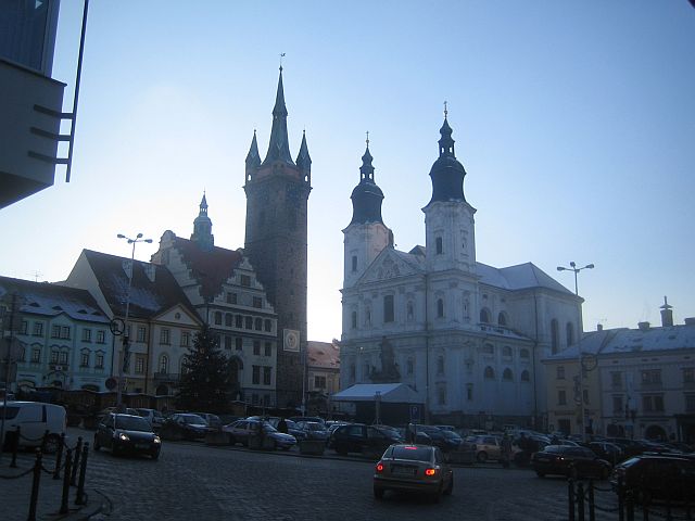 Klattau schwarzer Turm und Rathaus