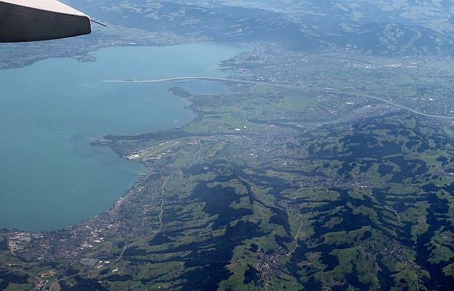 BODENSEE > Rheinmündung mit Sicht auf das Dreiländereck D-A-CH