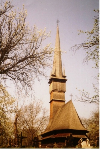 MARAMURES > Holzkirchen