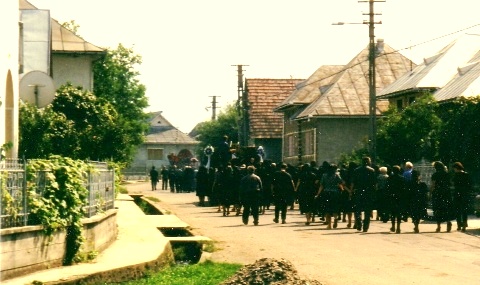 SĂPÂNŢA > Leichenzug