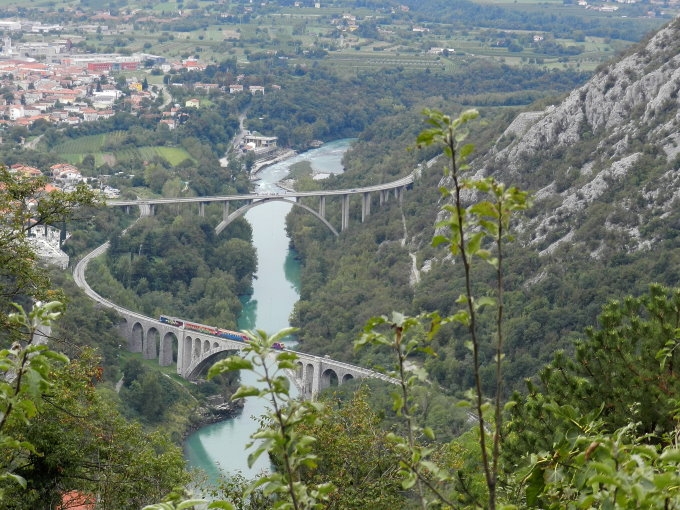 Solkan > Eisenbahnbrücke