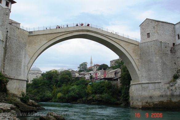 MOSTAR > Brücke