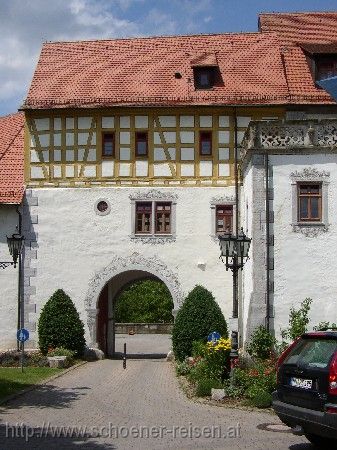 NECKARWESTHEIM > Schloss Liebenstein