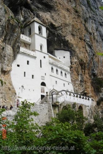 KLOSTER OSTROG > Felsenkloster Ostrog