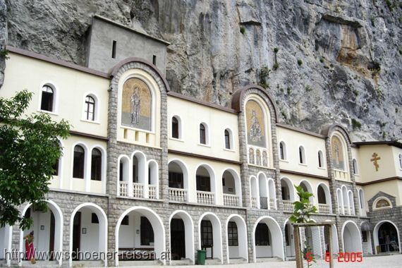 KLOSTER OSTROG > Felsenkloster Ostrog