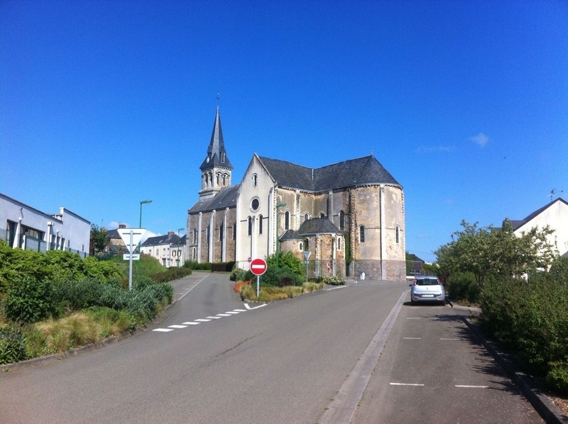 Mayenne u. Bretagne