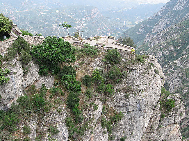 MONTSERRAT > Berg Montserrat