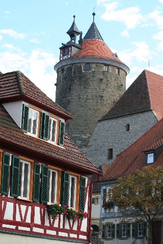 BESIGHEIM > Am Schochenturm