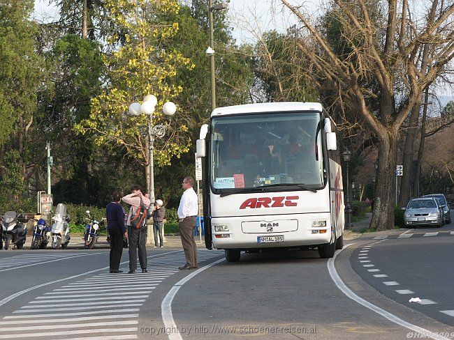 FIRENZE > Piazzale Michelangelo > Arzt-Bus