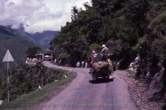 NORDPAKISTAN > Straße nach Norden