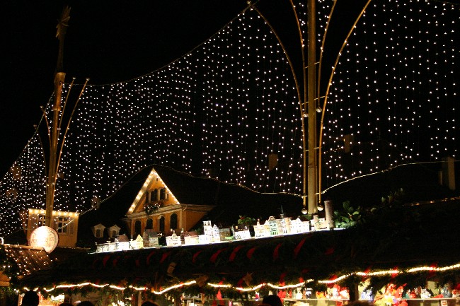 LUDWIGSBURG > Barocker Weihnachtsmarkt