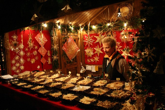 LUDWIGSBURG > Barocker Weihnachtsmarkt