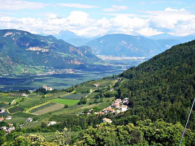 BOZEN > Blick vom Gampenpass