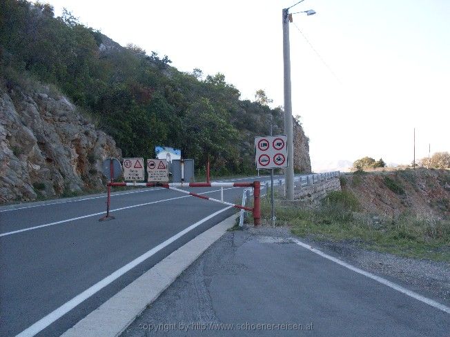 Küstenstraße Richtung Karlobag