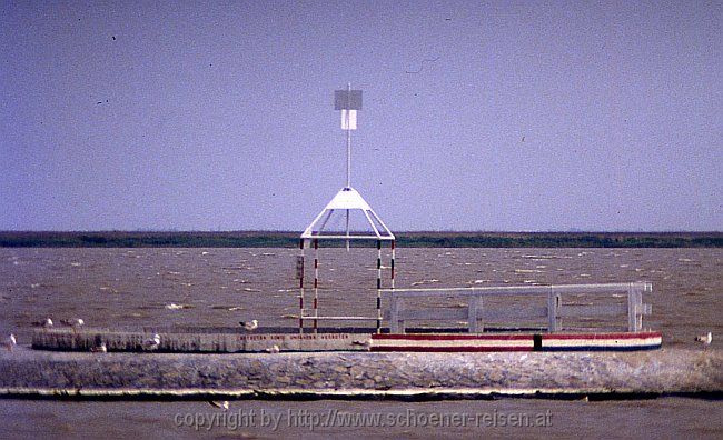 NEUSIEDLER SEE > Grenzmarkierung zu Ungarn