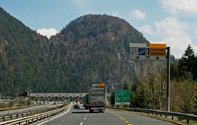 Canalautobahn > Mautstelle bei Tarvisio