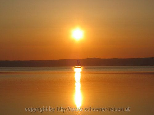 ÖSTERREICH: Podersdorf > Segelboot