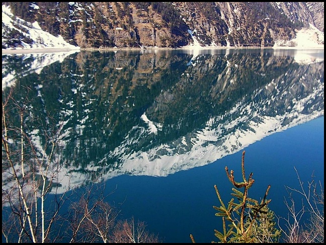 Spiegelung beim Achensee 2