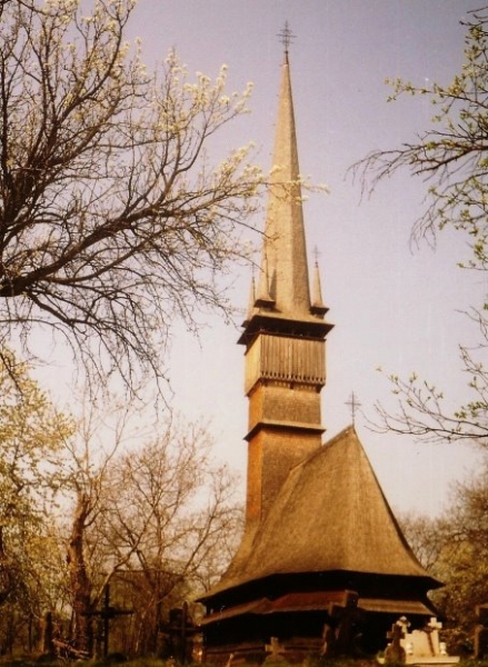 Surdesti > Holzkirche