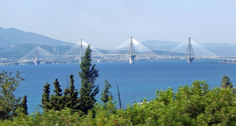 Patras Brücke 800  126 11c