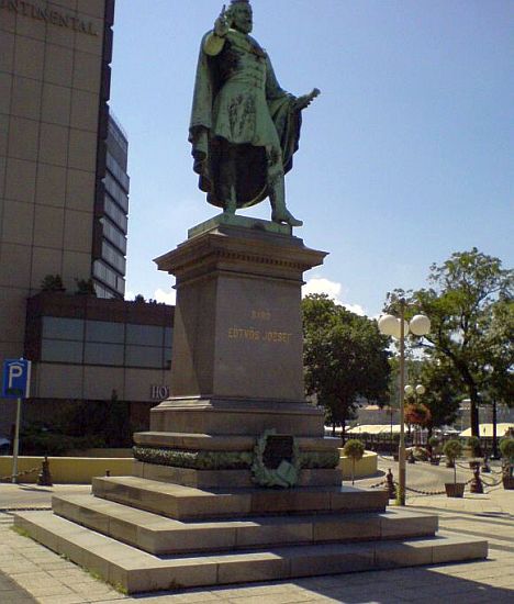 H:Budapest>Denkmalrundgang3>Denkmal>Eötvös
