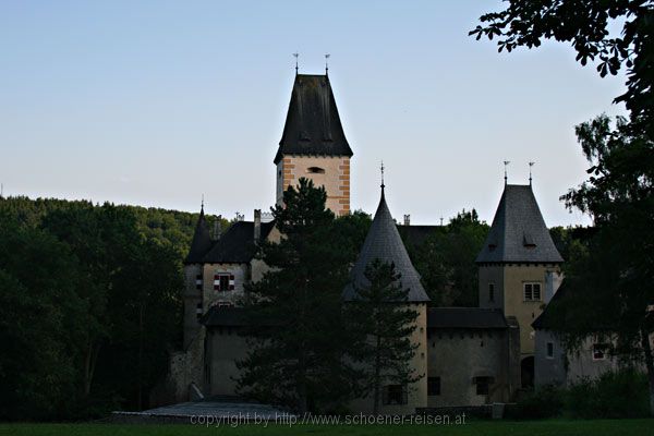 Burg Ottenstein im Waldviertel