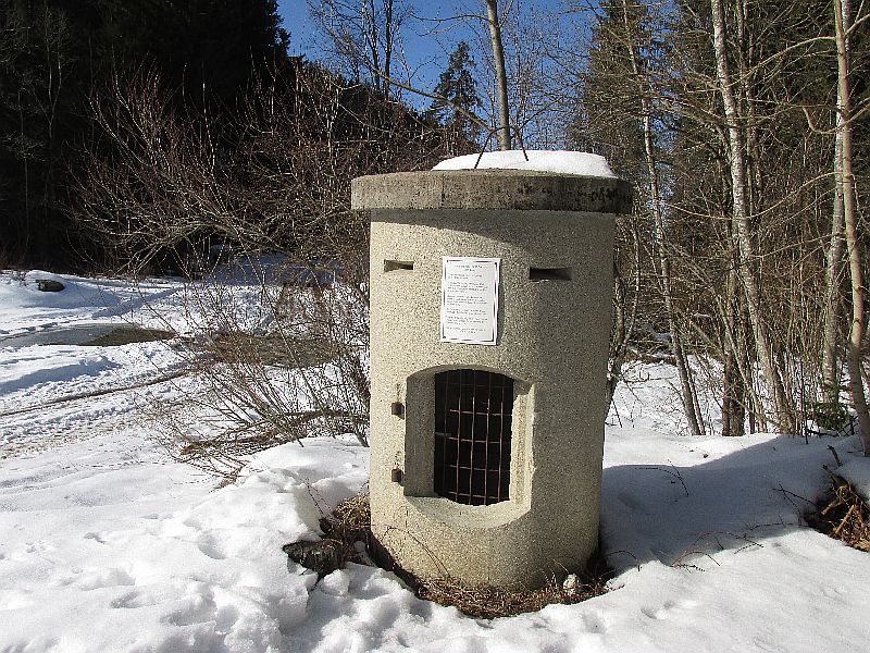 Saulgrub Ammertal Ein Mann Bunker