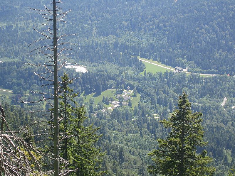 Hennenkopf Blick auf den Schloßpark Linderhof