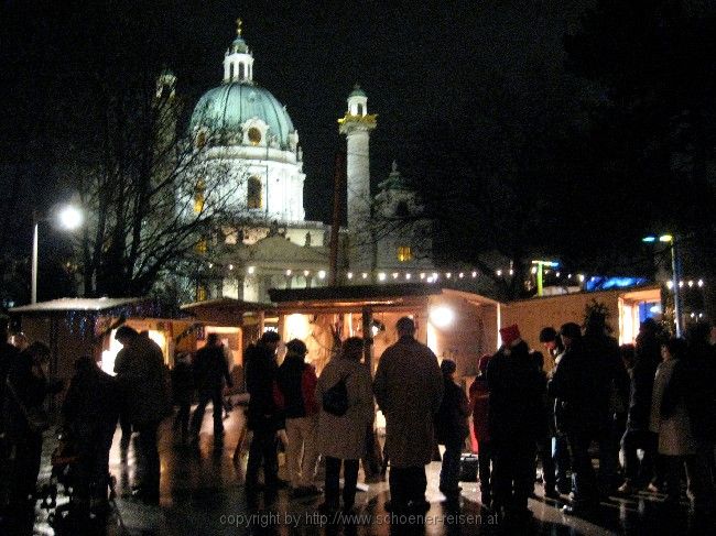 Karlskirche > Weihnachtsmarkt