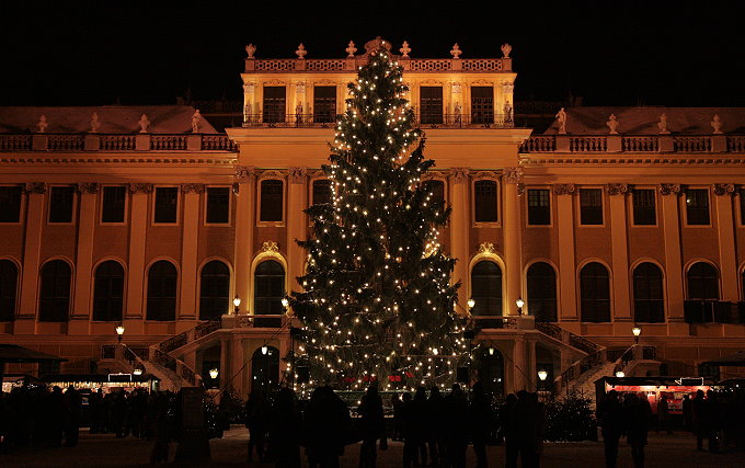 Schönbrunn > Weihnachtsmarkt 7