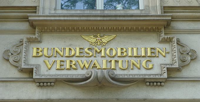 A:Wien>Hofmobiliendepot2