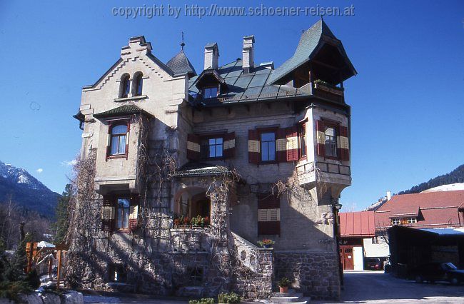 INNICHEN / SAN CANDIDO > Dolomitenmuseum Dolomythos in der Villa Wachtler