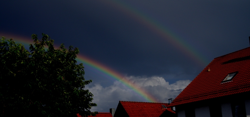 Regenbogen im Herbst