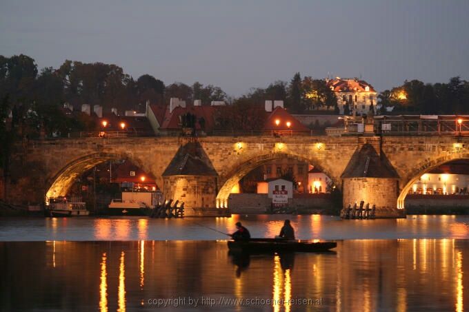 Karlsbruecke in Prag 8