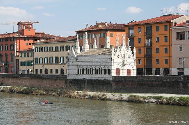 PISA > Arnoufer > Chiesa Santa Maria della Spina