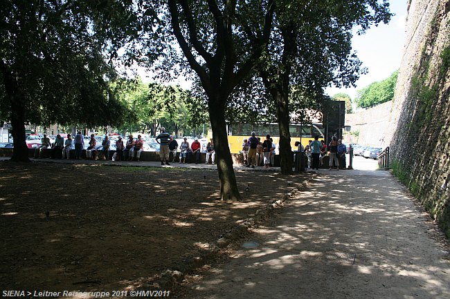 SIENA > Forte di S. Barbara > Parkplatz