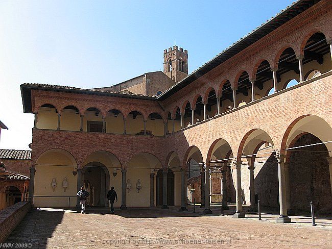 SIENA > Casa di Santa Catarina