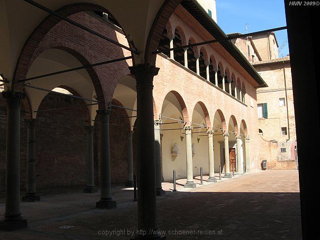 SIENA > Casa di Santa Catarina