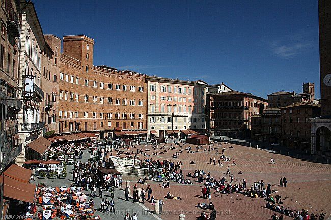 SIENA > Il Campo