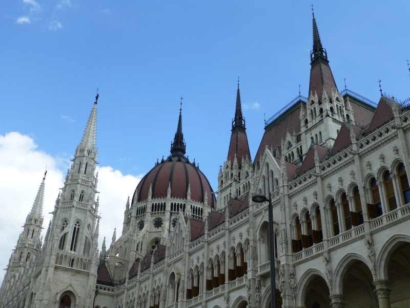 H:Budapest>Parlament>Westseite2
