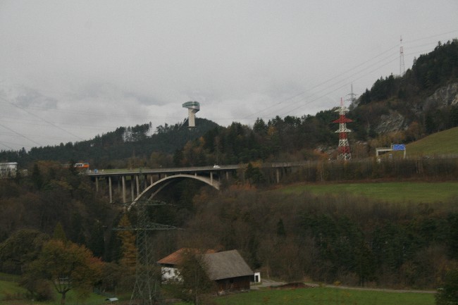 BRENNERAUTOBAHN > Berg Isel > Sprungschanze